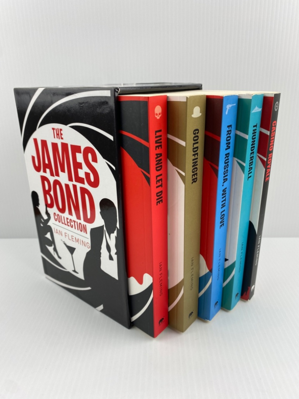 James Bond 5 Books Box Set Ian Fleming Novels Softcover Thrillers Spy Fiction